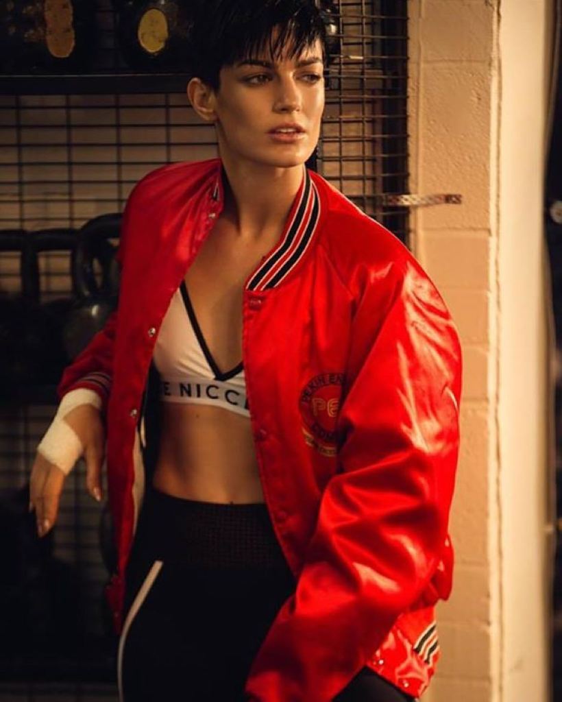 Courtney Smith tweet media