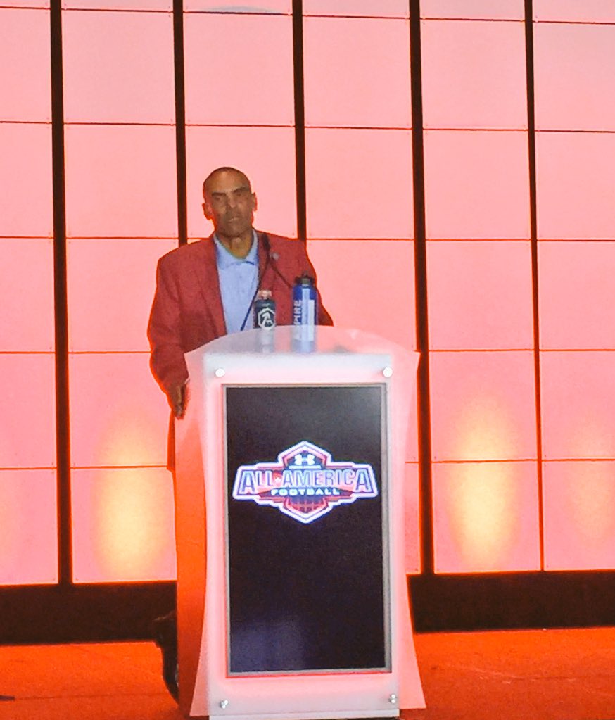 boewilson56's tweet photo. Proud &amp; blessed to represent my family, #lswtitanfootball, #Missouri, #Huskers and Team Armour as an #UAALLAMERICA! https://t.co/7Mgdid0Qfl