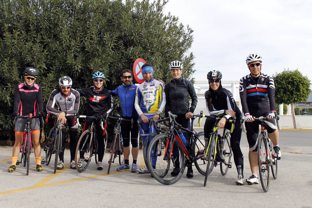 alvranc's tweet photo. 1er Stage #ARperformanceteam 2016 https://t.co/EAk5gKQzJK