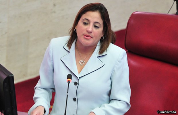 @ItzamarPena busca mayores penas para los que operan embarcaciones borrachos - ow.ly/WxloA