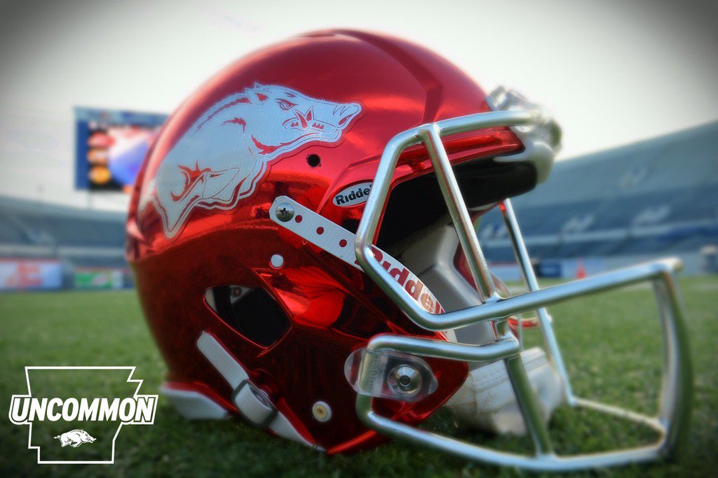 AJTHEMACK1's tweet photo. #ChromeHOG #BeatKState @AZOLibertyBowl @RazorbackFB @BrandonAllen_10 @Hunter_Henry84 @DanSkipper70 https://t.co/uSGiPVACK5