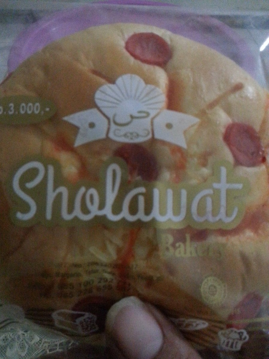 Semoga dengan memakan seonggok roti ini......, dilancarkan jalan ku menuju SyurgaMU ya Allah... Allahuma Aamiin.