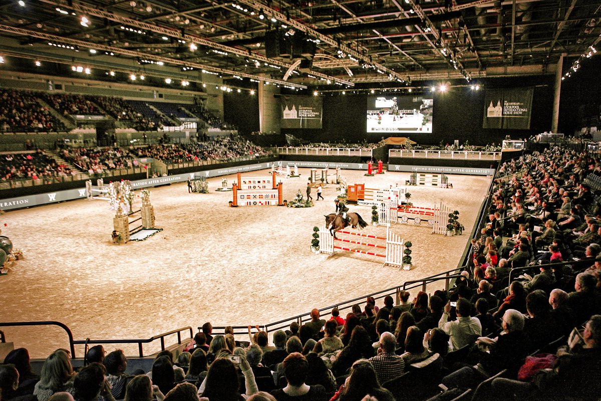 dmphotography7's tweet photo. @LiverpoolInt @EchoArena 1st-3rd Jan Shows tonight and two tomorrow https://t.co/IZ9Djd3KW5 #LiverpoolInt #echoarena https://t.co/2RiSwK1QeB