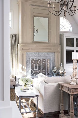 PostcardParis's tweet image. Pin of the week: Elegant Fireplace hubs.ly/H01Bm6l0