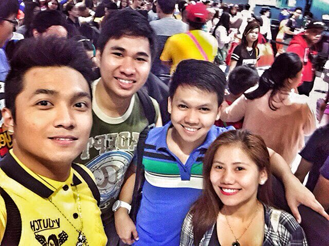 mariaveldmd's tweet image. #HorrorDate with the Movie Buddies 👬👫 #MMFF2015 #2of8 #3of8 #TropAvengers 💛 @labldvno