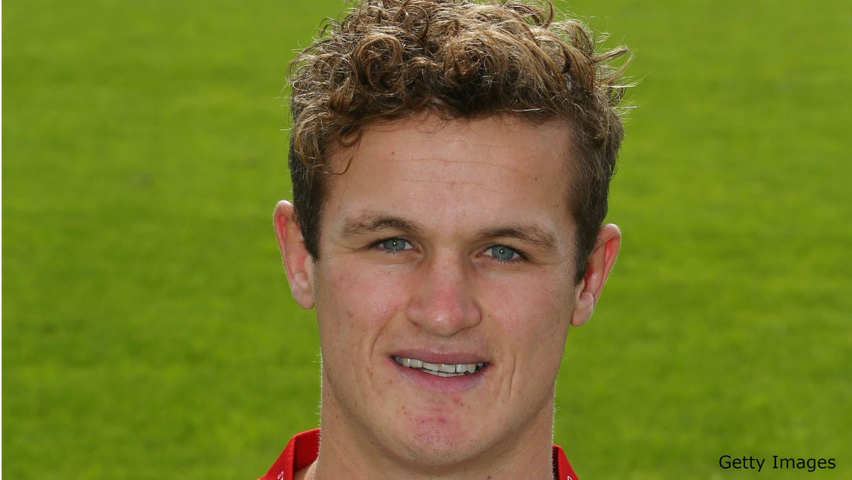 BBCGlos's tweet photo. TRY: Billy Burns scores Gloucester's 2nd try (like buses!) to make it Gloucester 27-14 London Irish. #GLOSvIRISH https://t.co/wKkkbD8gx9