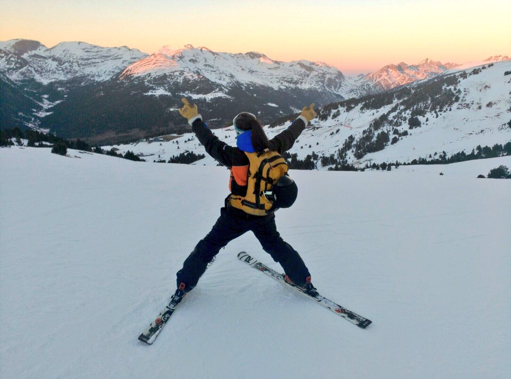 grandvalira's tweet photo. Volem més neu! ❄️ ¡Queremos más nieve! ❄️ Nous voulons plus de neige! ❄️ We want more snow! #SnowInvocation https://t.co/ejxDj4fLNs
