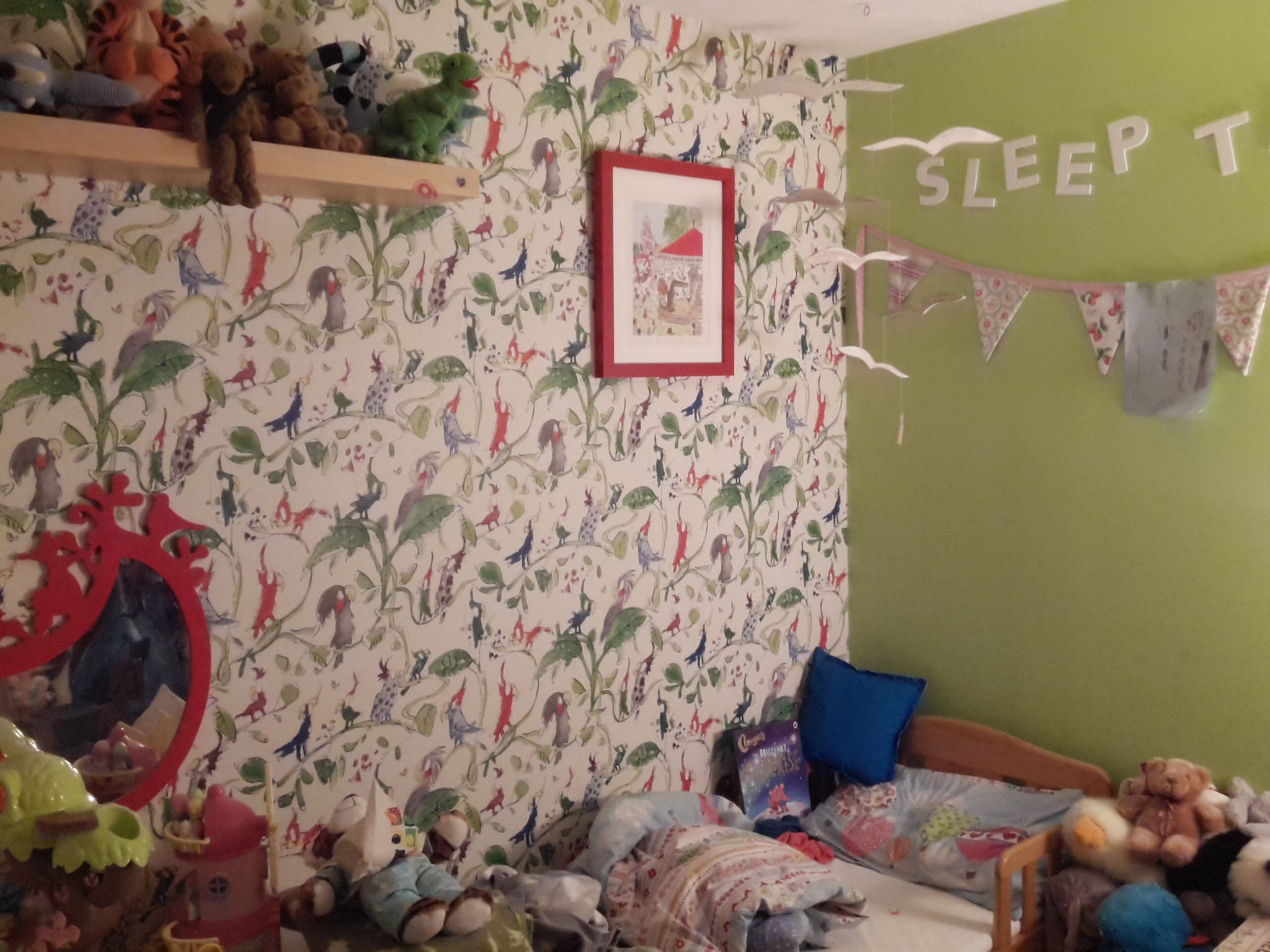 Jolene Barton on Twitter "LetToysBeToys our daughter's bedroom https//t.co/7K8AMJQM4z" / Twitter