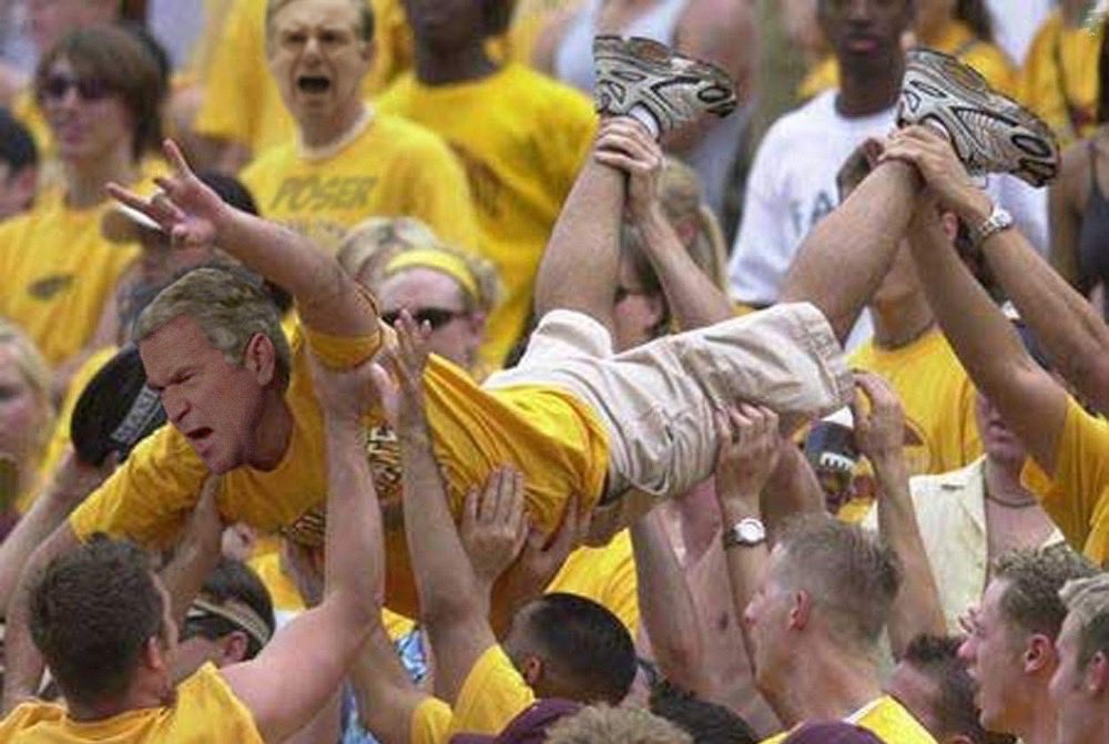 KYbluedot270's tweet image. Me trying to get into my DanceFit class today at @BAC_Gym. #ItsJanuary