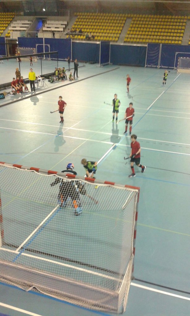 emhcjd1's tweet photo. 9-2 gewonnen vandaag! Morgen tweede wedstrijd #zaalhockey @EMHCEindhoven https://t.co/SFbtK5K1Z3