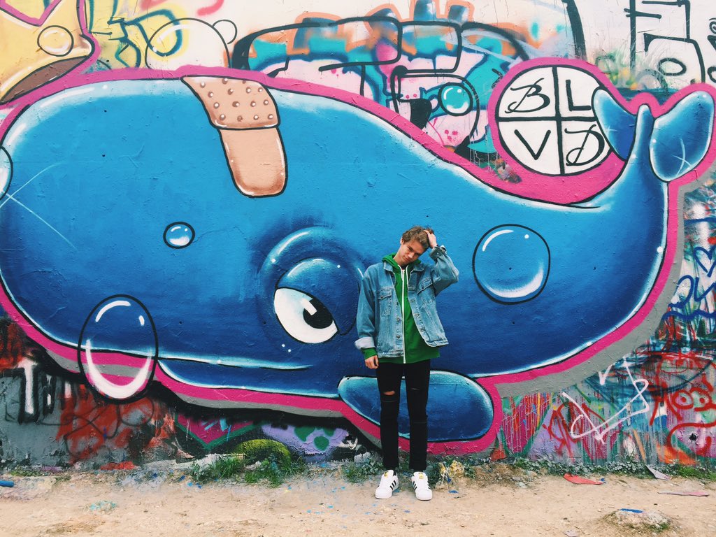 MakadeSaulters's tweet photo. Austin has been pretty dope
#basicmodelposes https://t.co/ffrhbbTzpk