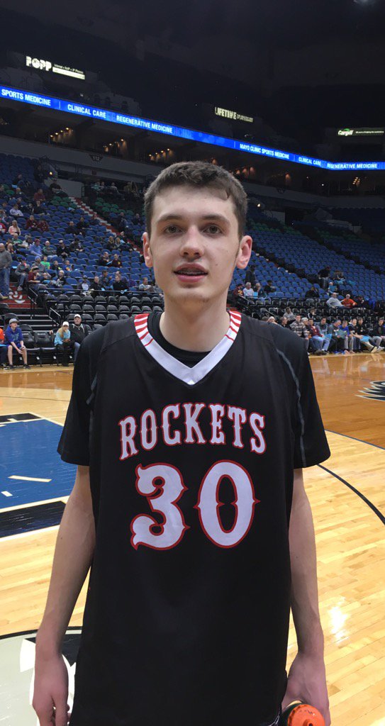 Minnesota's top 2019 prospect Matthew Hurt was dominant shooting 80% and posting 18pts in a W vs Mil Riverside !