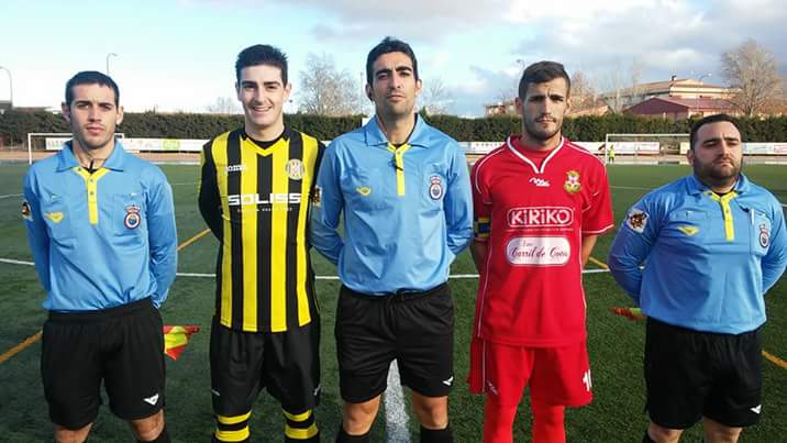 El <a href="/Atc_PM/">Atc. Pedro Muñoz</a>  salva un punto ante el Cervantes en el descuento deporteclm.com/el-at-pedro-mu…
Por:<a href="/AtleticopmP/">LA GRADA DEPORTIVA✍⚽️</a>