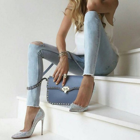 magnetlook's tweet photo. ouuuuuft that bag 💕👜 #fbloggers #fashion #trend https://t.co/0CavkV3Mal