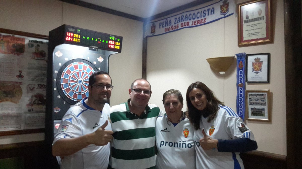 zaragocistassur's tweet photo. Seguimos celebrando nuestro zaragocismo!  6° aniversario @zaragocistassur. @RealZaragoza @FPRealZaragoza https://t.co/cMhNY5MS77