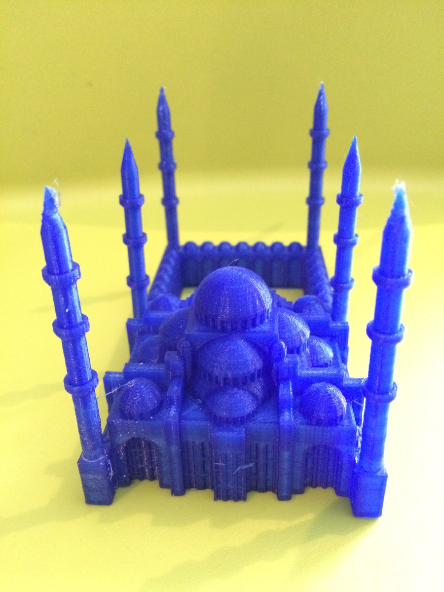 MakerWiz's tweet photo. The Blue Mosque, Istanbul, Turkey #3DPrinting @BEEVERYCREATIVE #BEETHEFIRST @3DHubs #WorldHeritageSite https://t.co/F0uQZXoZTd