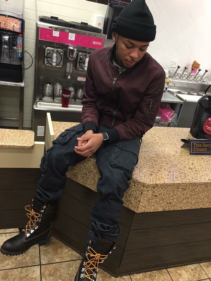 BandSomePapi's tweet image. Last Night 💀