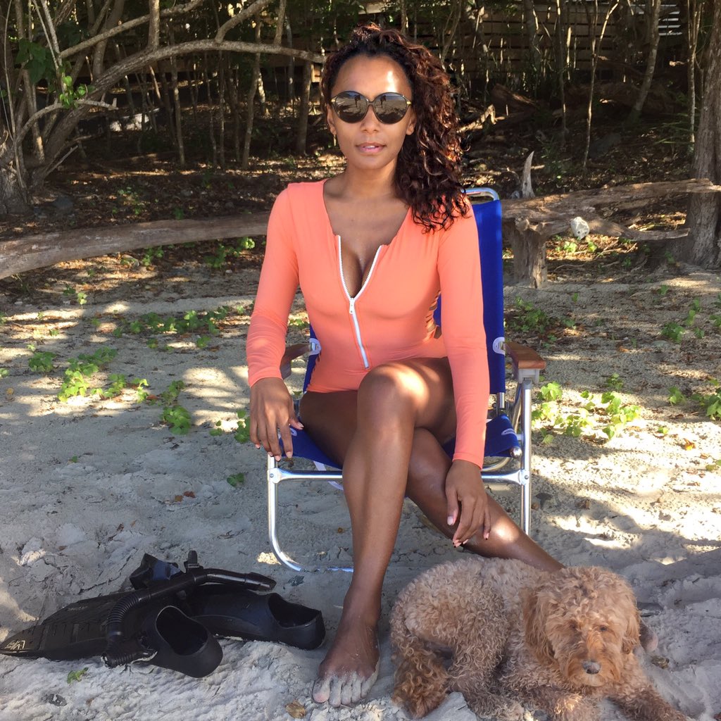 Embedded image permalink