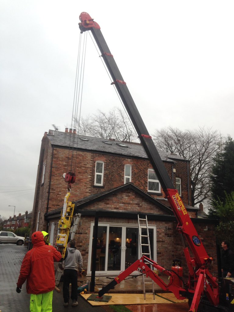 extensionsbuilt's tweet image. Craning in the glass to finish a rear canopy, to finalise the customers personally design, all fabricated on site.
