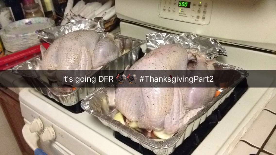iamstevensilva's tweet photo. Making a feast today with Mama Bear, check the snap to see! SN: shirubang #snachapt #ThanksgivingPart2 ๐ฆ๐๐ป๐๐ด https://t.co/pmM4G5fOvn