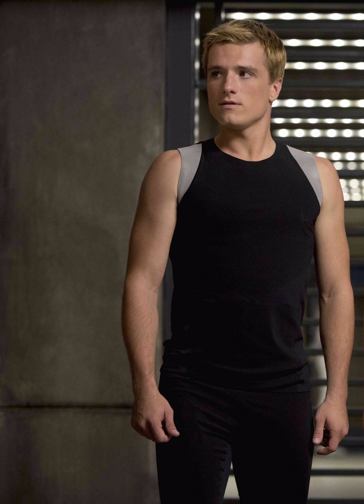 thgthread's tweet image. 36. Favorite Peeta still?