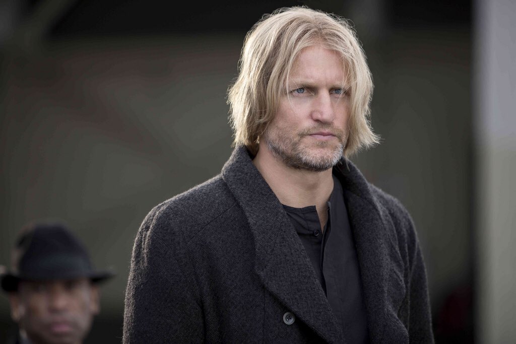 thgthread's tweet image. 39. You can only keep one of them alive, who would that be?