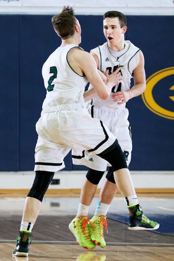 L_Rohrscheib21's tweet image. Happy birthday to a brother for life. Love you Bill💚 #shiftteam 🤘🏻🤘🏻 🐶