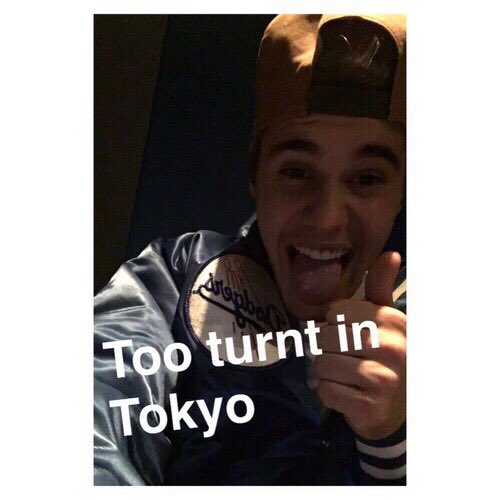 J. (@xfckingfake) on Twitter photo 