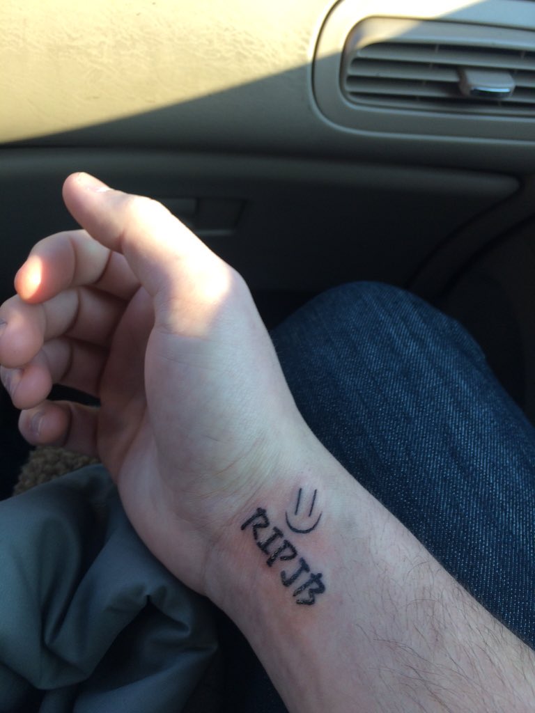 _The_Gray_Man_'s tweet image. #RIPJB