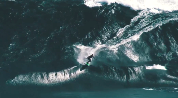 Surfer's tweet photo. French tubes, classical Nazare, Shipstern gets nasty, and more. #ThisWeekInWebclips https://t.co/47mWnGfHar https://t.co/clYVCTbvLa