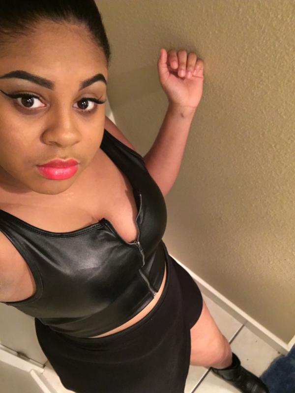 QueenJayBoo's tweet photo. I was looking too bomb last night..... https://t.co/6p1GgZZJvl
