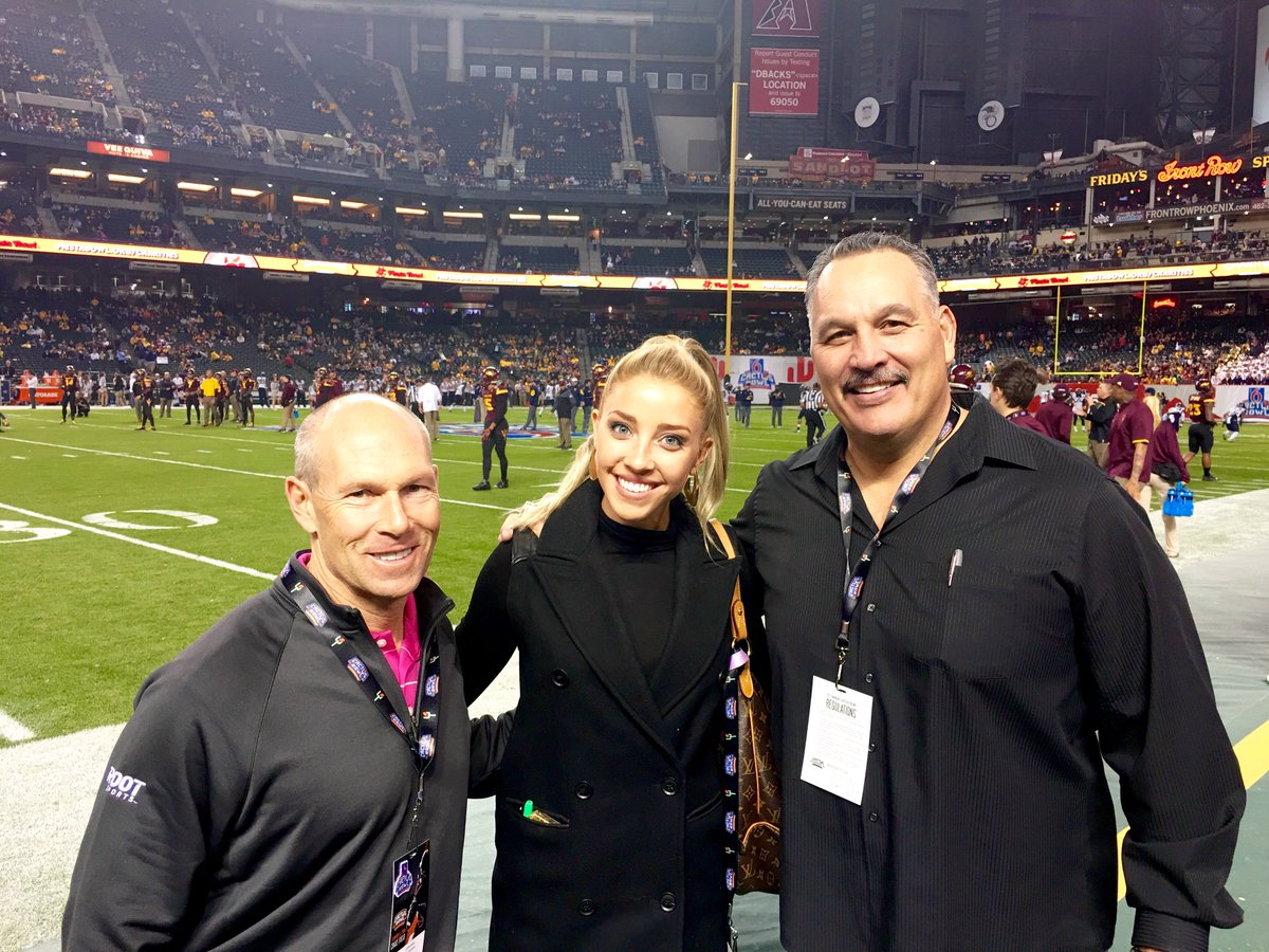 Jeremiah Crowe (@crowemedia) on Twitter photo #CactusBowl feat <a href="/WVUfootball/">West Virginia Football</a> & @FootballASU is NEXT on <a href="/CFBonESPNRadio/">CFBonESPNRadio</a>
Crew:
<a href="/DrewGoodman42/">Drew Goodman</a>
<a href="/DDI63/">Dave Diaz-Infante</a>
<a href="/Olivia_Harlan/">Olivia Harlan</a> #CactusBowl feat <a href="/WVUfootball/">West Virginia Football</a> & @FootballASU is NEXT on <a href="/CFBonESPNRadio/">CFBonESPNRadio</a>
Crew:
<a href="/DrewGoodman42/">Drew Goodman</a>
<a href="/DDI63/">Dave Diaz-Infante</a>
<a href="/Olivia_Harlan/">Olivia Harlan</a>