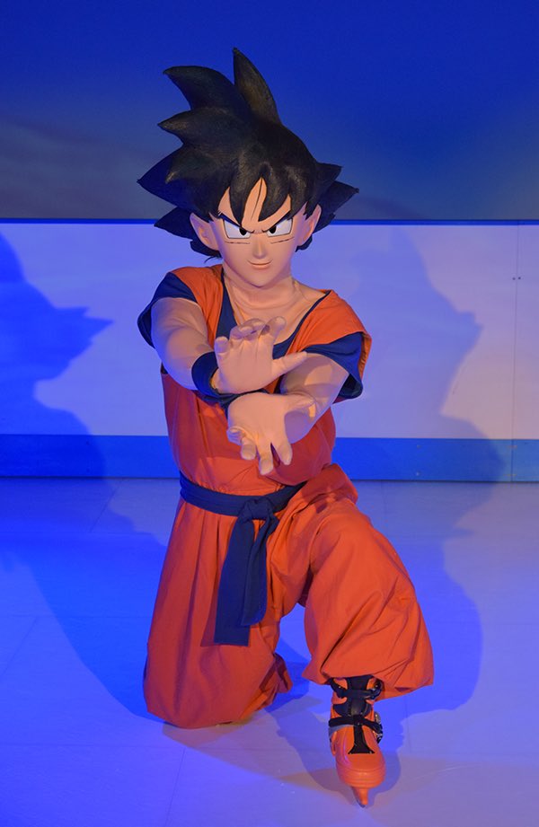 J World Tokyo Twitterren ジェイワールド オン アイスマジック 開催中 アイススケートだけじゃない ヒーロー達のミニショーも楽しめちゃう 悟空はどんな技を見せてくれるかな J Worldのお得な前売券はこちら T Co Faistdudlb T Co Fwmd61plnp