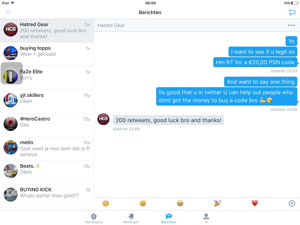 FUTArjenRobben's tweet photo. OMG RT THANK YOU FOR A CHANCE @HatredGearShop RT PLS HELP A BROTHER OUT https://t.co/m8d8BWLW9z