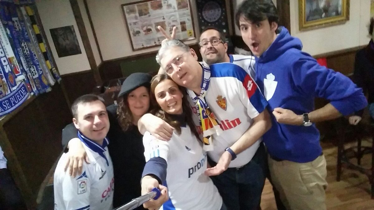 barrera_tabanco's tweet photo. Hoy tuvimos en @barrera_tabanco a @zaragocistassur en su sexto aniversario!  Gracias a todos! https://t.co/HeWdHH3qva