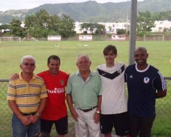 CIFPR's tweet photo. Hoy, foto familia del @BalompiJunqueno @municipiojuncos @CIFPR junto al alcalde de Juncos @FutbolBoricua . https://t.co/e2E0XLlJSJ