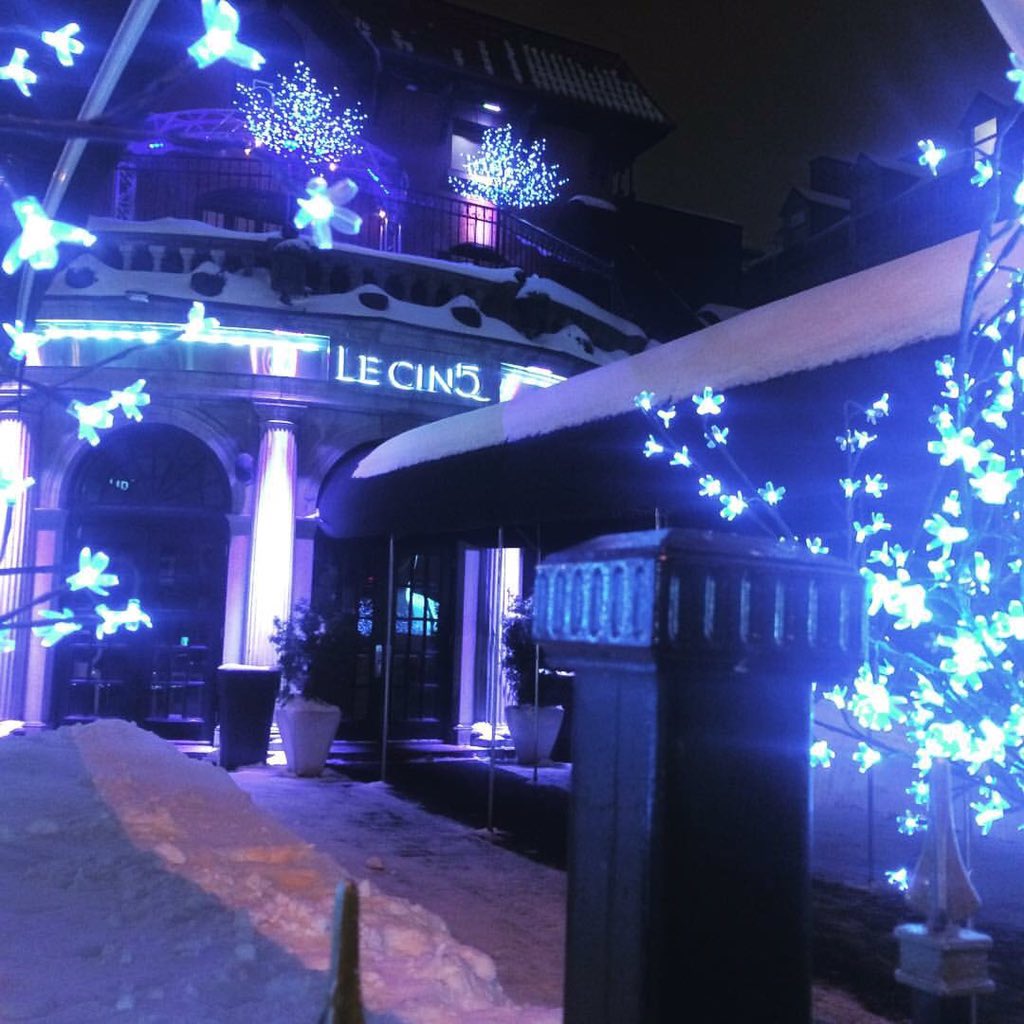 Montreal, we have arrived! #Plurr <a href="/LeCinqMontreal/">Le CInq Montreal</a>