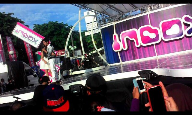 Lelita_Puspita's tweet photo. couple #RandyMartinAtInboxSCTV @cassandrasleee @RandyMartin98 https://t.co/0xWMn60sgN