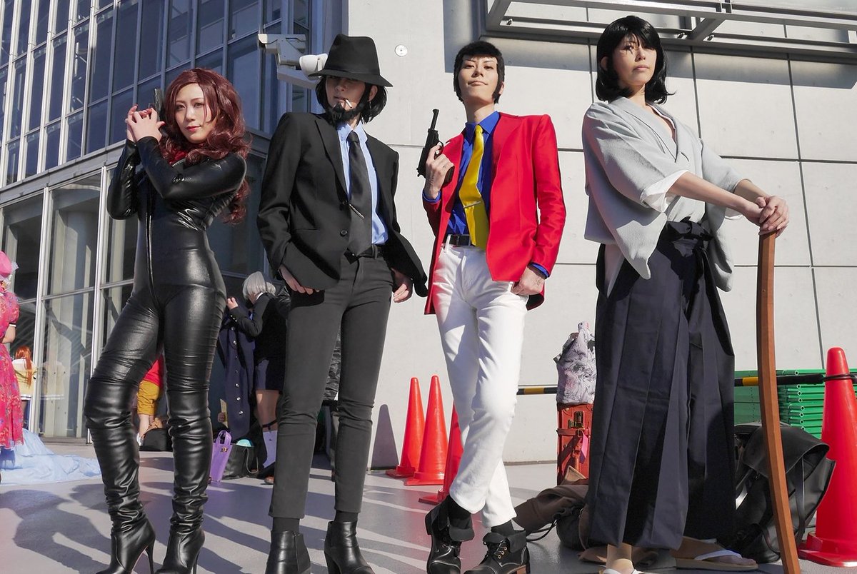 青影 コス写 冬コミ2日目はルパン一味でした 素晴らしいメンバーとご一緒させていただき 幸せなコス納めになりました ありがとうございました 次元 漣さん 五ェ門 千影さん 不二子 にゃんさま Cコスプレ T Co Z2tfy2yklp
