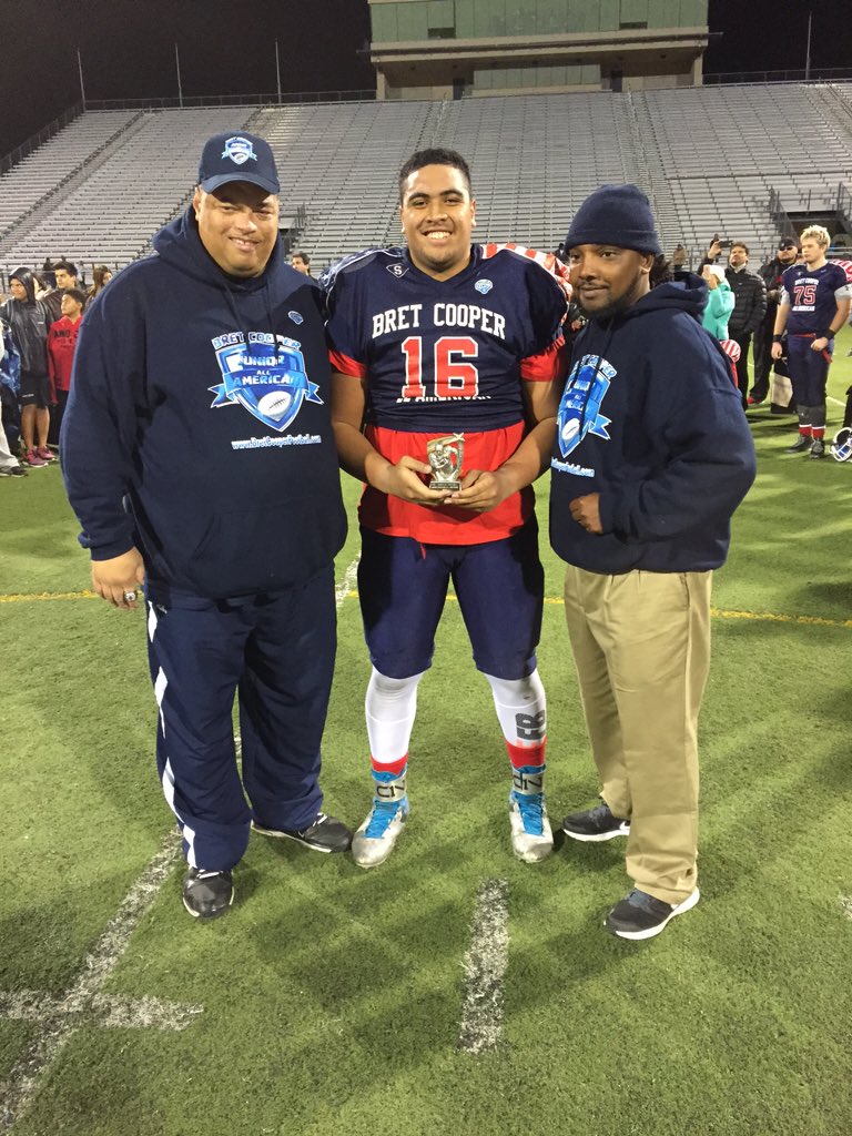 OremTigerFball's tweet photo. Orem Tigers had a great week at the Brett Cooper All-American game Congrats to @AlatiniCj Def MVP and Ma'a Off MVP https://t.co/VIk2lBNoPx