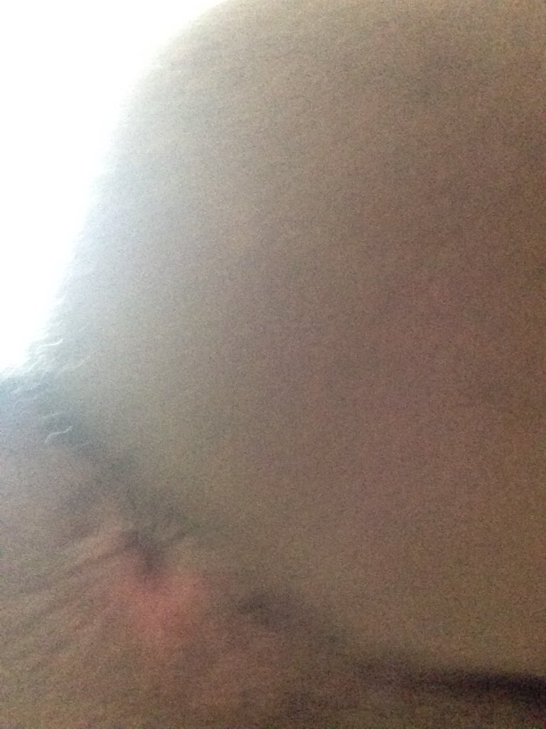salb_m99's tweet photo. احمممر وتوني منعم محتاج فحل بس امصله وينيكني بس وين الفحل؟ #سالب #فحل #متين #خنيث #مربرب https://t.co/c3K2Q9GkZB