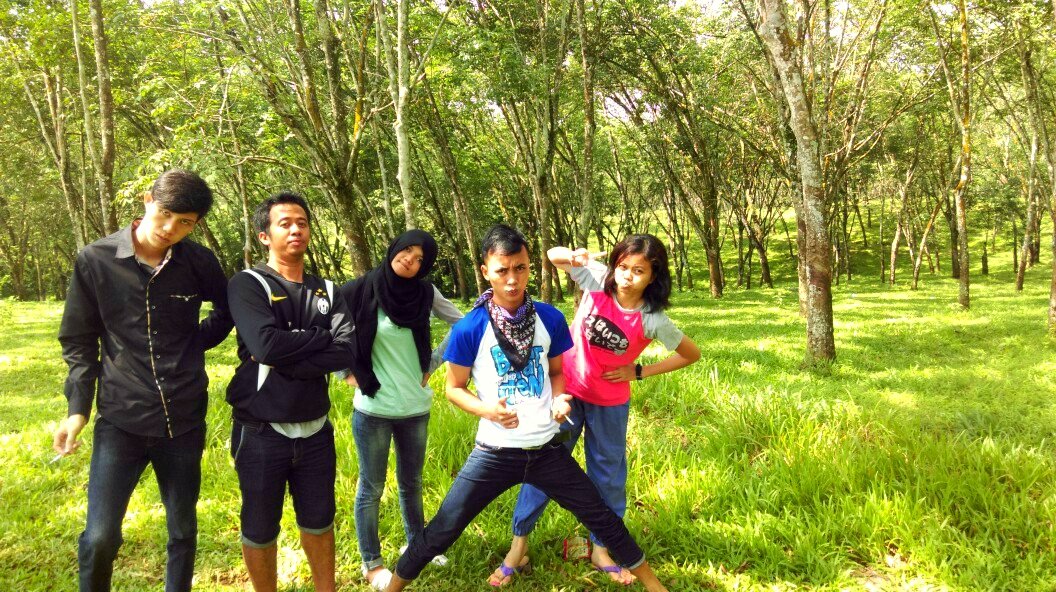 melo_vani's tweet photo. Formasi Power Ranges.. https://t.co/TzgJAcSvND