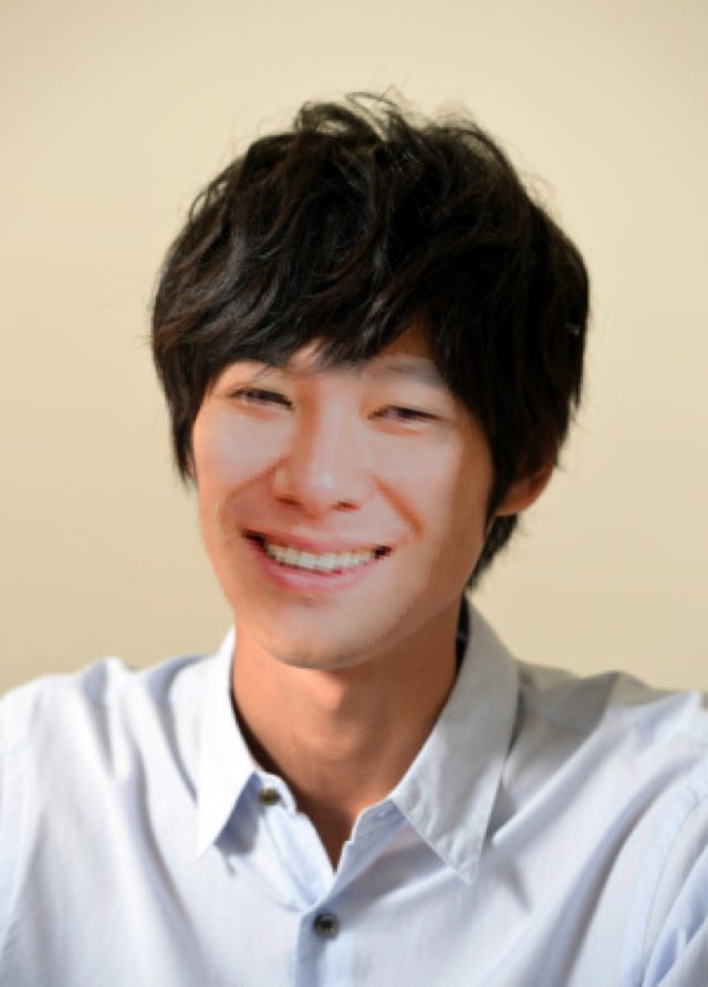 Simesaba カズレーザーさんが髪型変えるとイケメンだとの意見を受けまして イケメンのフォーマットに顔をはめ込んでてみたらどうだろう と思い立ちました 福士蒼汰レーザーです 純コラちょっと飽きてきたので T Co Gmndjjfxov Twitter