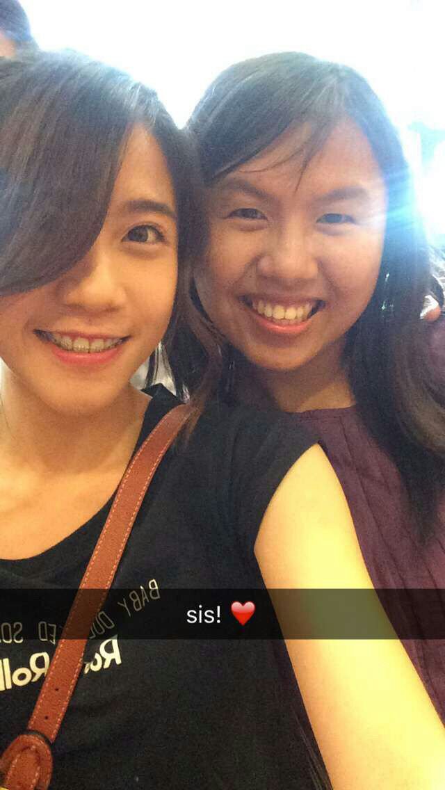 mettasuliani's tweet photo. Sisterhood.. luv u sistah @GigiChiBi https://t.co/UVFvwghlNA