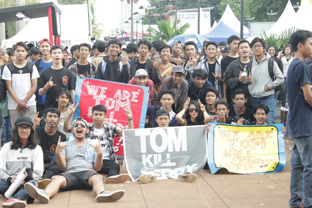 Terima kasih kids sudah meramaikan&amp;berdendang bersama <a href="/tomkilljerry/">Tom Kill Jerry</a> di jakcloth. Kita tetep selalu bersaudara yeah:D