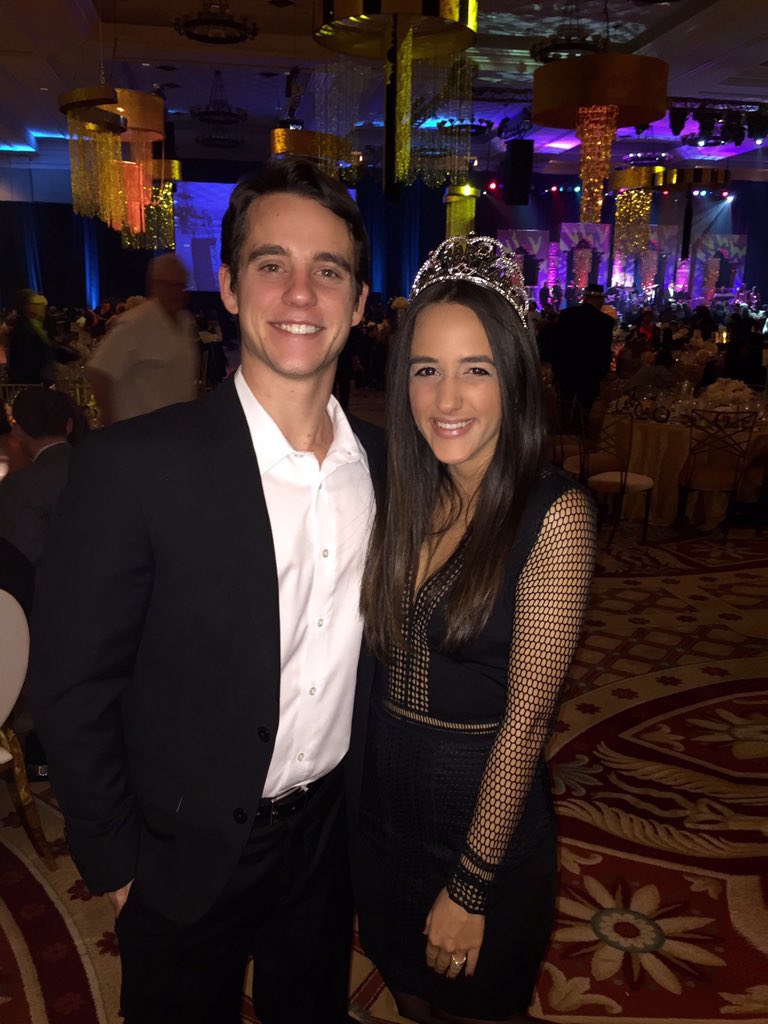 DanielleDendy's tweet photo. Vegas baby to ring in the new year with my handsome husband &amp; my girl, @ArianaGrande 💜 #2016 #HNY https://t.co/XQgZELwke7