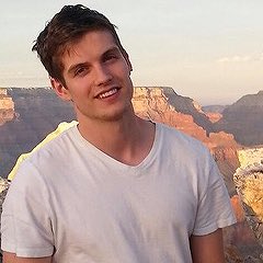 stiliskijeep's tweet photo. @daniel_sharman is my favorite person 😍 how could he not be everyone's favorite! https://t.co/vclGXbjTuI