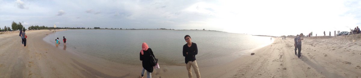 nurulfatinf's tweet photo. #whereismyface #theviewisnice https://t.co/eQBPNcRAlF