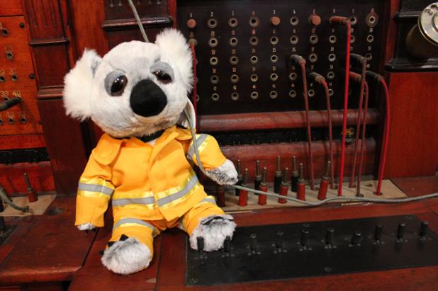 MoF_Sydney's tweet photo. Practising how to connect calls using the #telephone #switchboard that used to be in the #watchroom at #Headquarters https://t.co/5fBWdwpoqk