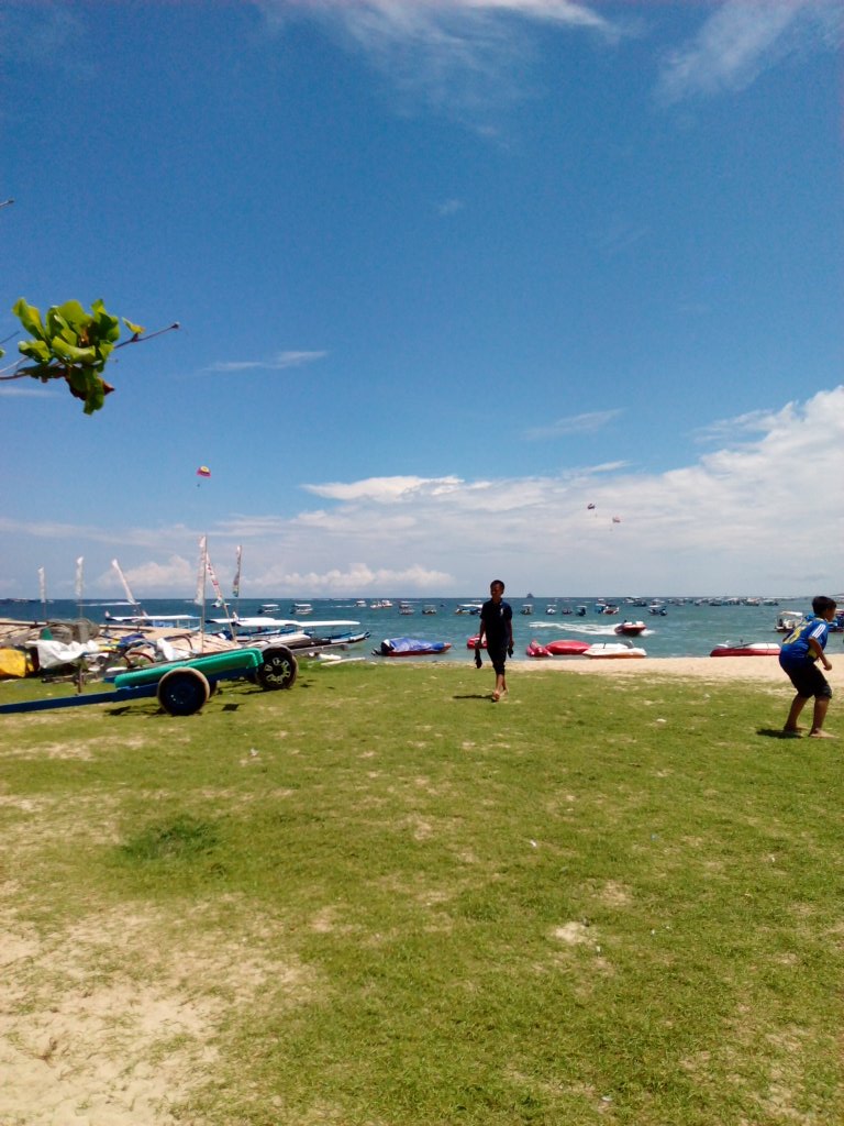BaliMajesty's tweet photo. ayo bagi kalian yg mau menikmati asiknya bermain dengan air (water sport ) buruan boking 250.000/pax https://t.co/lUTc9WViyK
